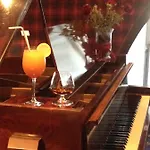 Logis & Restaurant - Les Arcades 3* דייפ