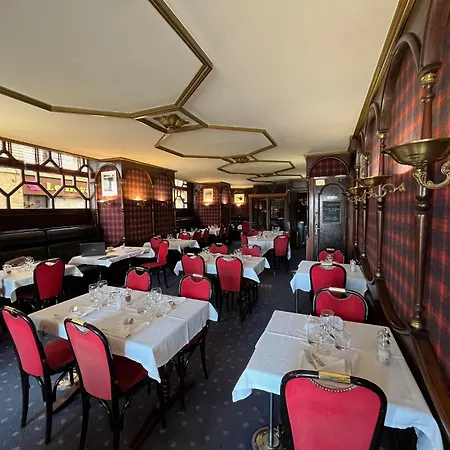 Logis & Restaurant - Les Arcades