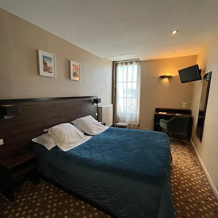 Logis & Restaurant - Les Arcades 3*