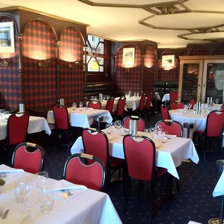 Logis & Restaurant - Les Arcades 3* דייפ